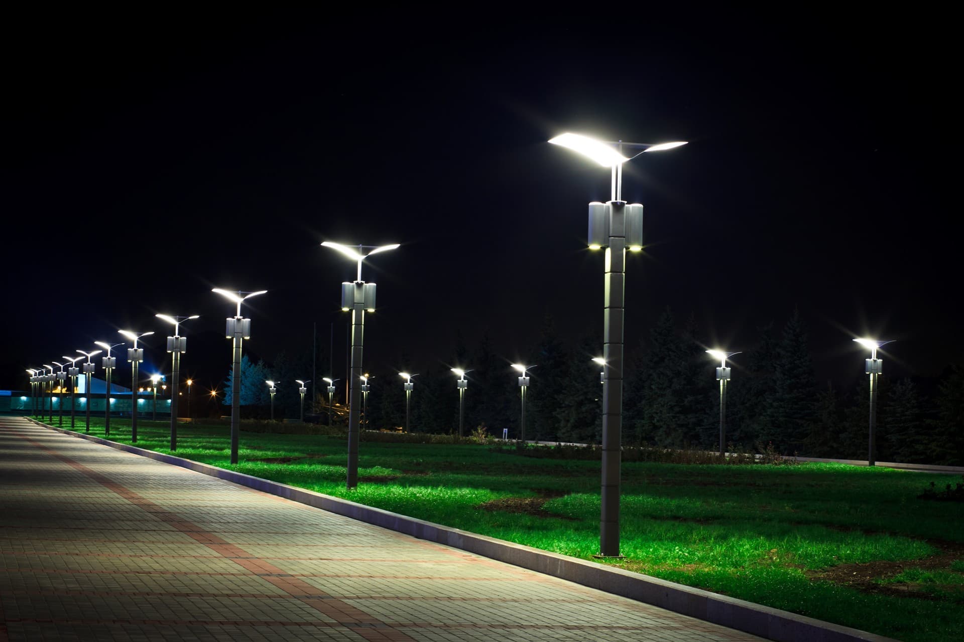 Confíe en nosotros para mejorar la iluminación de su municipio