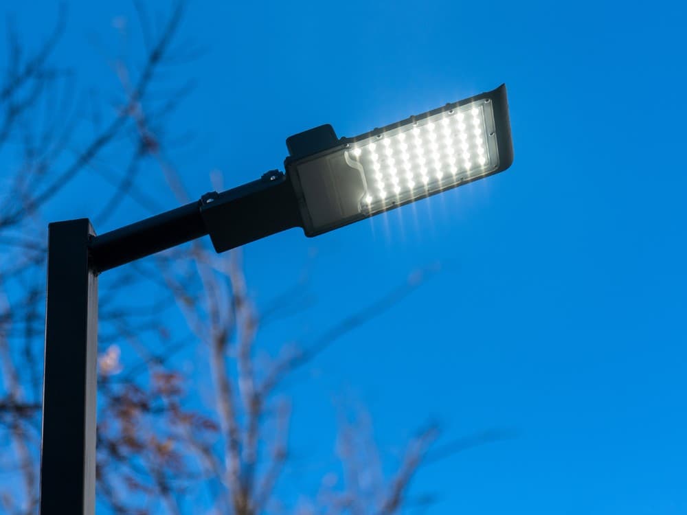 Instalación y mantenimiento de alumbrado público en Valdeorras